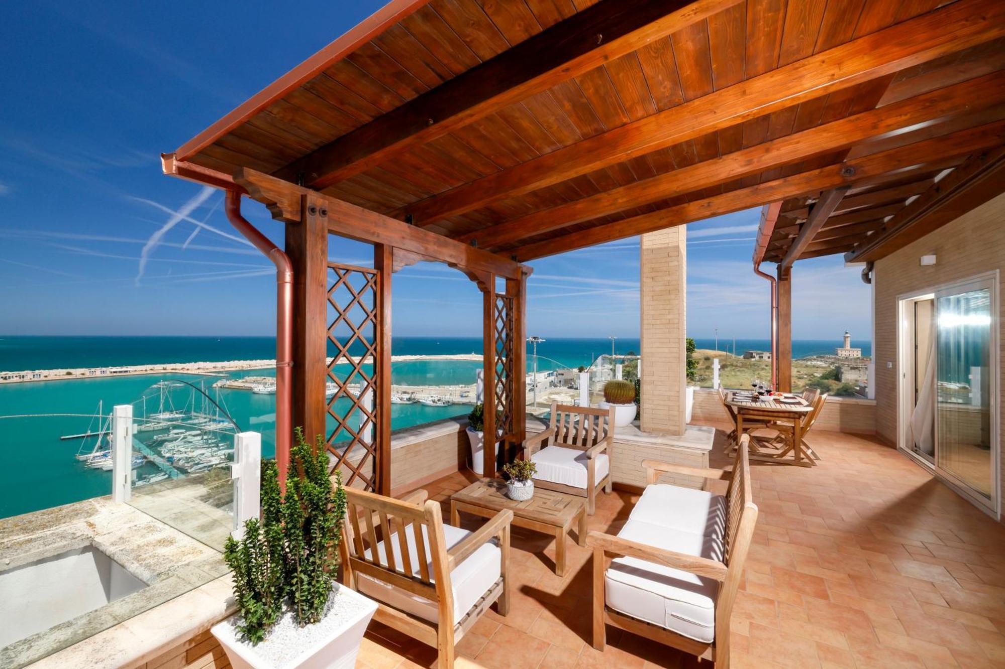 L'Attico Sul Mare - Exclusive Penthouse, Vieste Szoba fotó